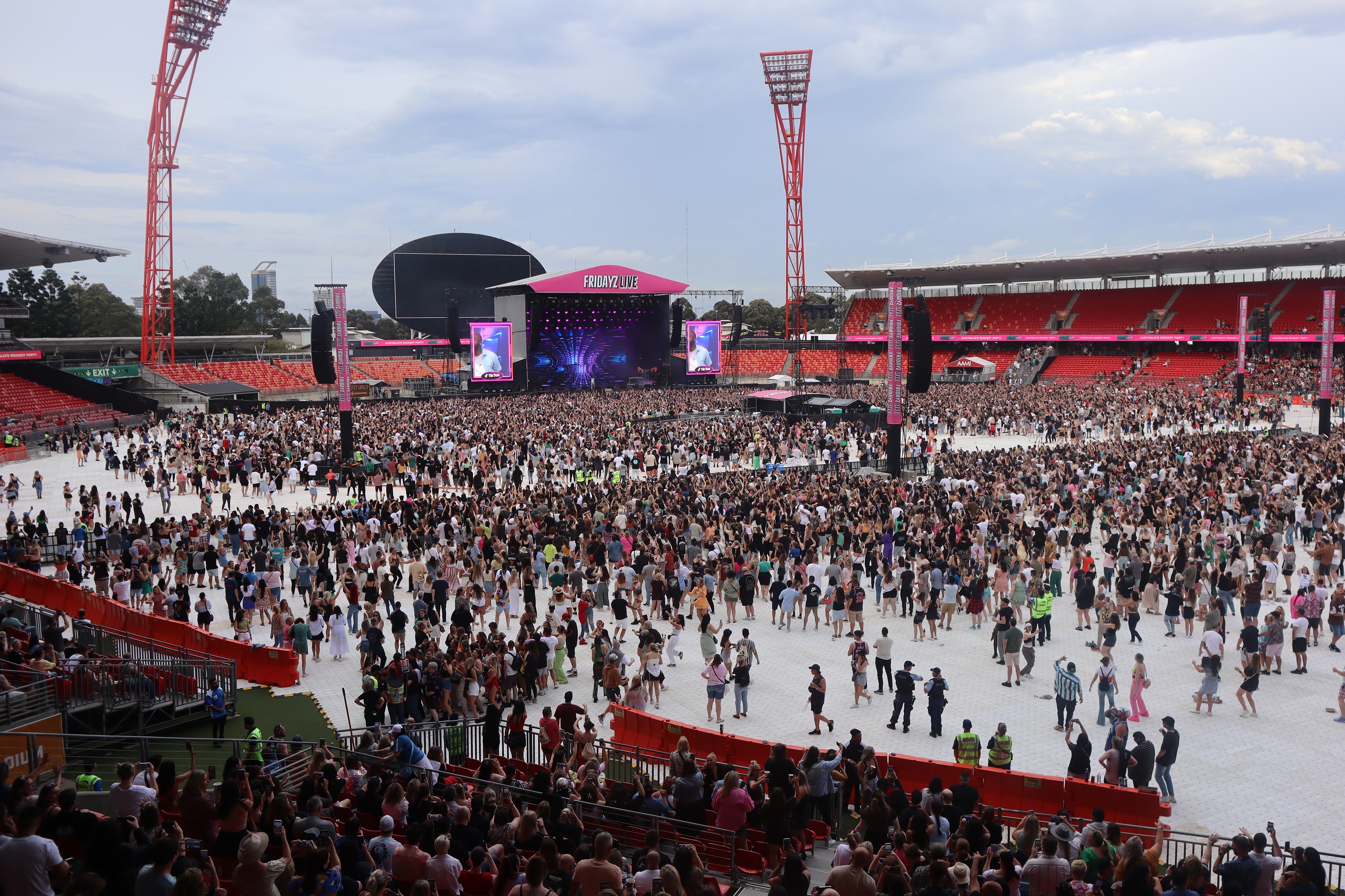 Sydney Showground celebrates a big week of live music with Fridayz Live and Flume